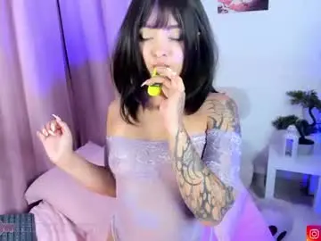 Chaturbate Nude Webcam of mia_angeel_