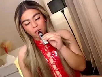 Chaturbate Nude Webcam of mikha_sensual