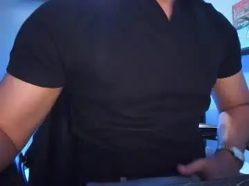 Chaturbate Live Sex Cam of stefann_salvatore