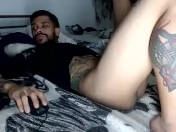 Chaturbate Live Sex Cam of almostattoo