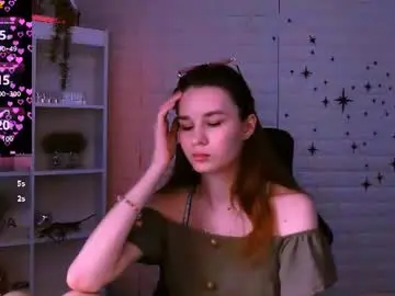 Chaturbate Nude Webcam of angie_foxy