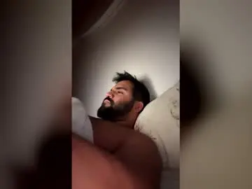 Chaturbate Live Sex Cam of belrevee