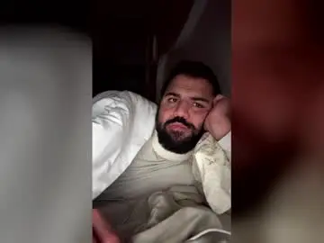 Chaturbate Adult Video Chat of belrevee