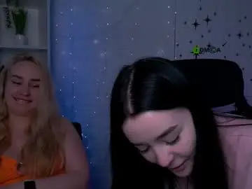 Chaturbate Adult Video Chat of monica_xcx