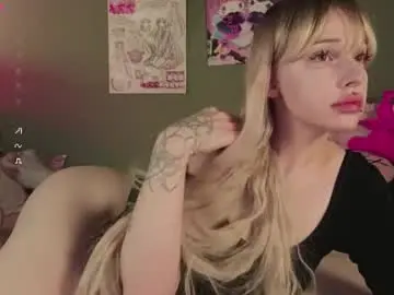 Chaturbate Live Sex Cam of nicole_yo