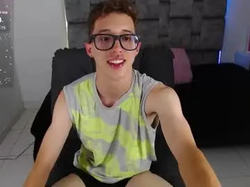 Chaturbate Sex Cam of skinny_bigcock20