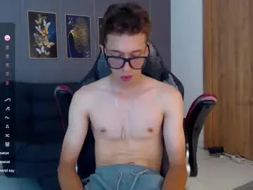 Chaturbate Sex Chat of skinny_bigcock20