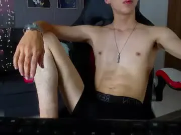 Chaturbate Adult Video Chat of skinny_bigcock20