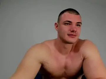 Chaturbate Live Porn of troy_bigtitan