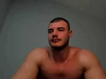 Chaturbate Live Sex Cam of troy_bigtitan