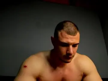 Chaturbate Live Porn of troy_bigtitan