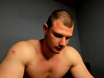 Chaturbate Live Sex of troy_bigtitan