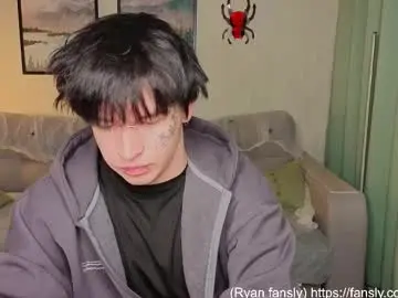 Chaturbate Live Sex Cam of chem1ko