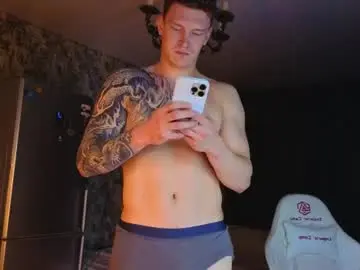 Chaturbate Live Sex Cam of chem1ko
