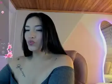 Chaturbate Adult Webcams of cristal__hot_1