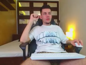 Chaturbate Best live sex cam show of krewvaughn