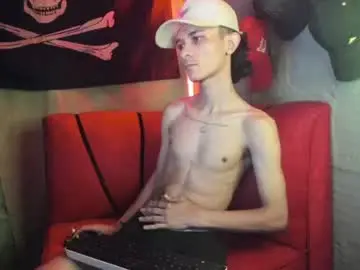 Chaturbate Live Sex of latinskinny_