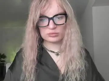 Chaturbate Live Porn of millikira006