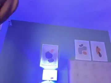 Chaturbate Live Sex Cam of apoloricci