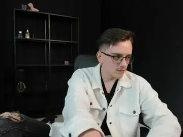 Chaturbate Live Sex Cam of felixstark