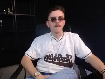 Chaturbate Live Sex Cam of felixstark