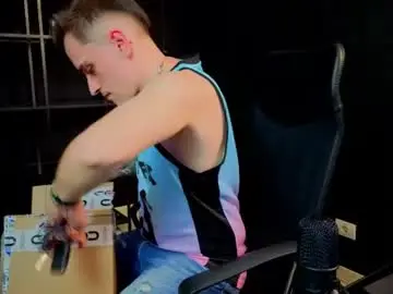 Chaturbate Adult Webcams of felixstark