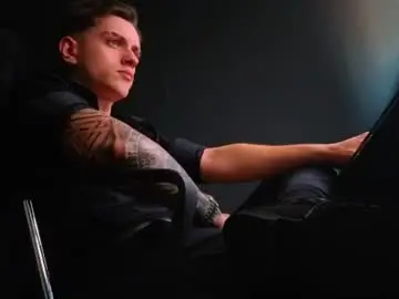 Chaturbate Free Porn Cam of felixstark