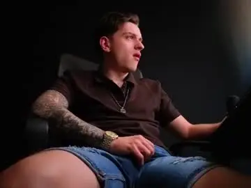 Chaturbate Sex Cam of felixstark