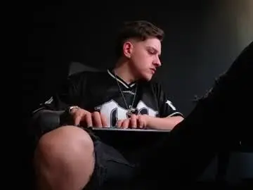 Chaturbate Watch Live Sex Cams of felixstark