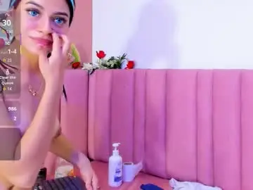 Chaturbate Best live sex cam show of isabella_santos1