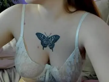 Chaturbate Sex Cam of kira_be11
