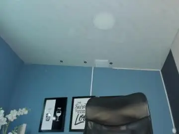 Chaturbate Live Sex Cam of paulinaduarte_