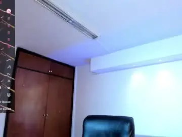 Chaturbate Adult Video Chat of saracorraless