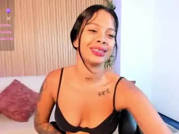 Chaturbate Adult Video Chat of saracorraless