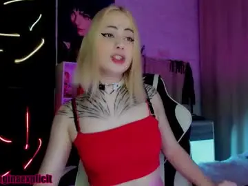 Chaturbate Nude Webcam of snake_bites