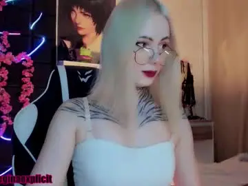 Chaturbate Free Live Porn of snake_bites