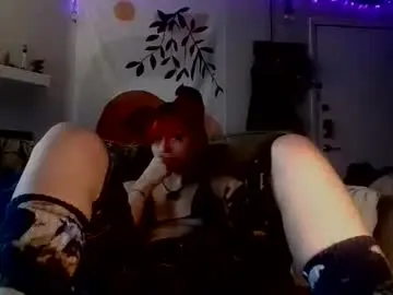 Chaturbate Nude Webcam of dolliesdomain