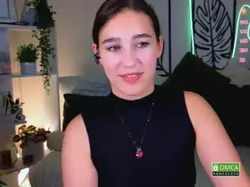 Chaturbate Nude Webcam of emina_niconn