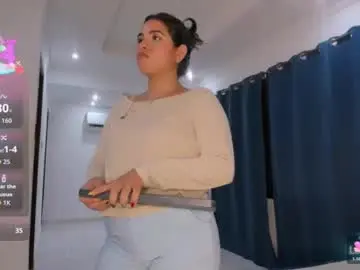 Chaturbate Adult Video Chat of karooz_viirgin