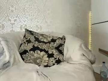 Chaturbate Watch Live Sex Cams of larirossi