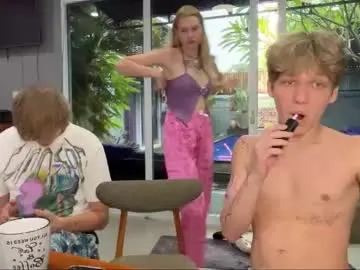 Chaturbate Best live sex cam show of walterback