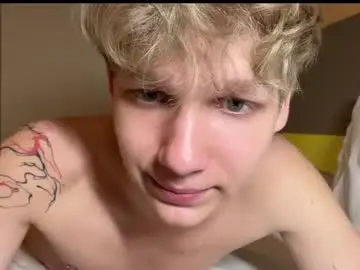 Chaturbate Live Sex Cam of walterback