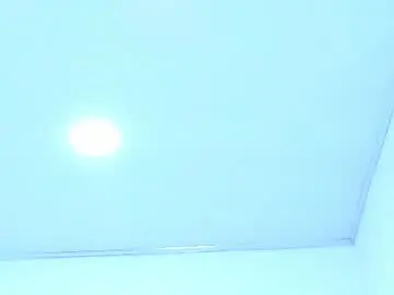 Chaturbate Watch Live Sex Cams of ariannalewis1