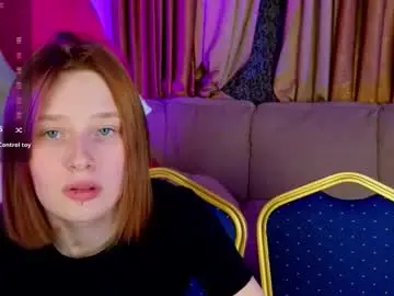 Chaturbate Watch Live Sex Cams of berry_assortment