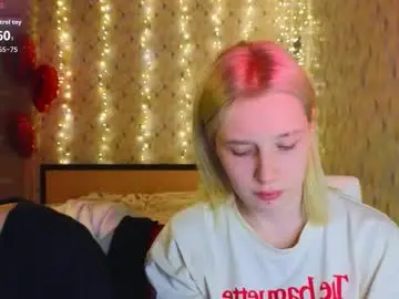 Chaturbate Nude Webcam of berry_assortment