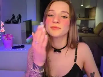 Chaturbate Live Sex Cam of elsa_cute1