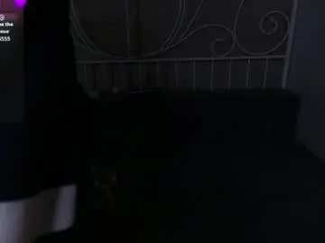 Chaturbate Nude Webcam of heejinwang