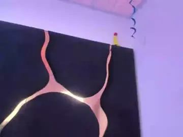 Chaturbate Live Sex of vanelin18