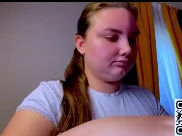 Chaturbate Live Sex Cam of dreamyblushfairy