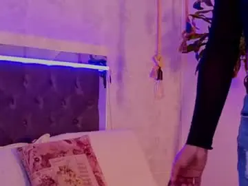 Chaturbate Watch Live Sex Cams of kathira_londres